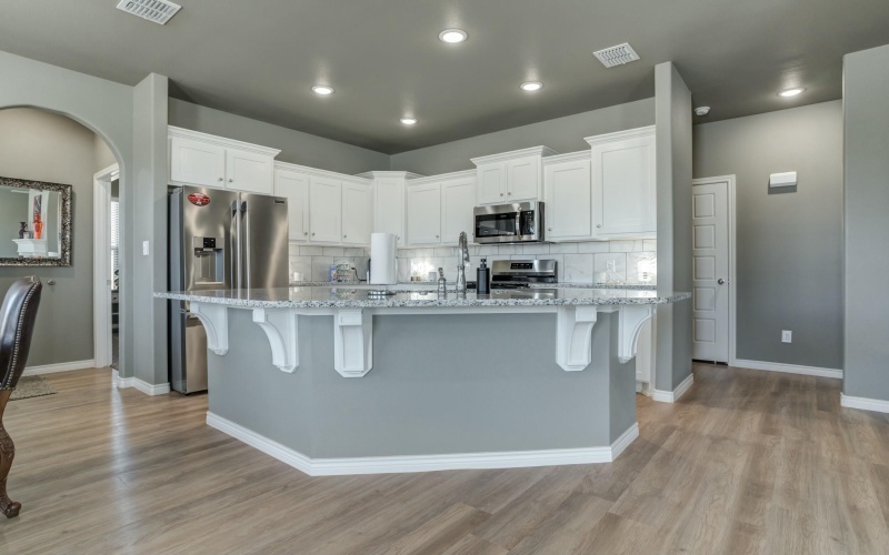 6928 11th Street, Lubbock, TX 79416, 3 Bedrooms Bedrooms, ,2 BathroomsBathrooms,Residential,For Sale,6928 11th Street,202553311