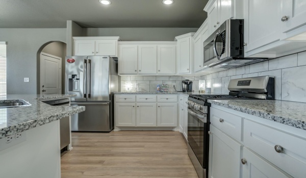 6928 11th Street, Lubbock, TX 79416, 3 Bedrooms Bedrooms, ,2 BathroomsBathrooms,Residential,For Sale,6928 11th Street,202553311