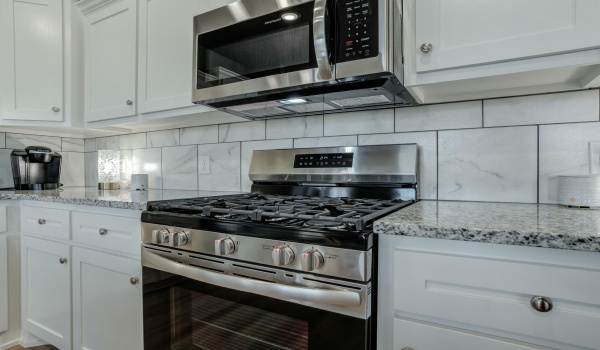 6928 11th Street, Lubbock, TX 79416, 3 Bedrooms Bedrooms, ,2 BathroomsBathrooms,Residential,For Sale,6928 11th Street,202553311