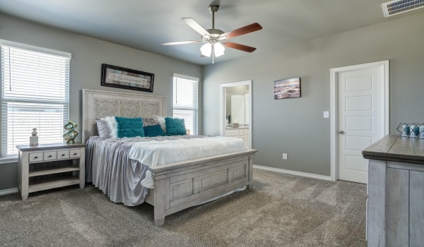 6928 11th Street, Lubbock, TX 79416, 3 Bedrooms Bedrooms, ,2 BathroomsBathrooms,Residential,For Sale,6928 11th Street,202553311