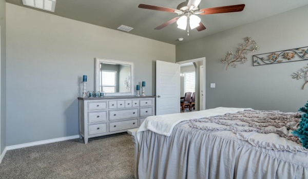 6928 11th Street, Lubbock, TX 79416, 3 Bedrooms Bedrooms, ,2 BathroomsBathrooms,Residential,For Sale,6928 11th Street,202553311