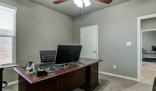 6928 11th Street, Lubbock, TX 79416, 3 Bedrooms Bedrooms, ,2 BathroomsBathrooms,Residential,For Sale,6928 11th Street,202553311