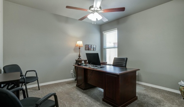 6928 11th Street, Lubbock, TX 79416, 3 Bedrooms Bedrooms, ,2 BathroomsBathrooms,Residential,For Sale,6928 11th Street,202553311