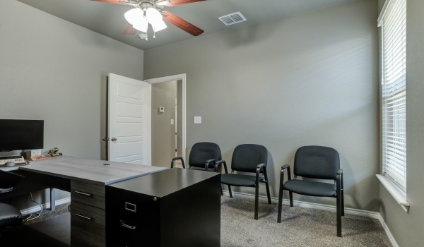 6928 11th Street, Lubbock, TX 79416, 3 Bedrooms Bedrooms, ,2 BathroomsBathrooms,Residential,For Sale,6928 11th Street,202553311