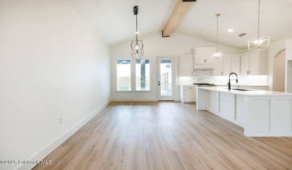 7450 55th Street, Lubbock, TX 79407, 3 Bedrooms Bedrooms, ,2 BathroomsBathrooms,Residential,For Sale,7450 55th Street,202554454