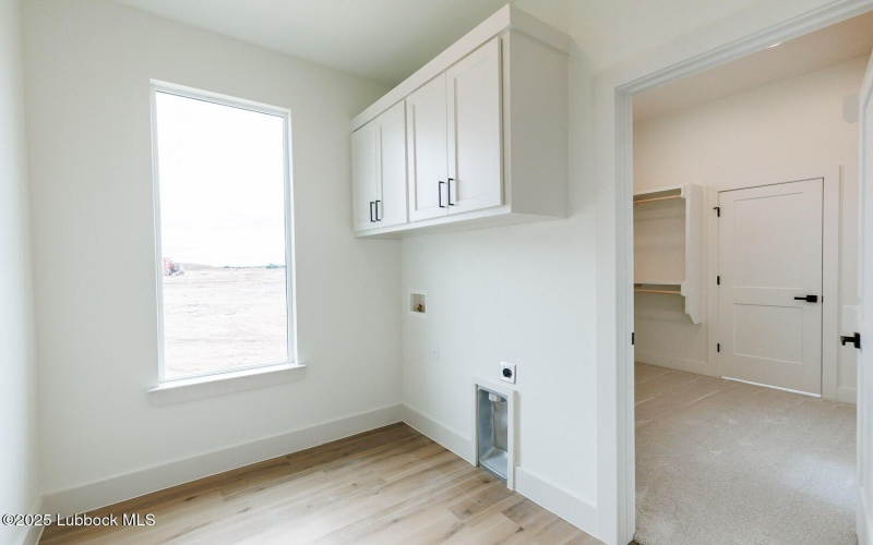 7450 55th Street, Lubbock, TX 79407, 3 Bedrooms Bedrooms, ,2 BathroomsBathrooms,Residential,For Sale,7450 55th Street,202554454