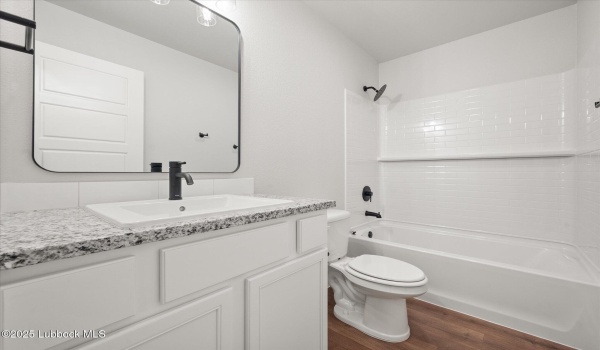 1618 N Dover Avenue, Lubbock, TX 79416, 4 Habitaciones Habitaciones , ,2 BañosBaños,Residential,En Venta,1618 N Dover Avenue,202553320
