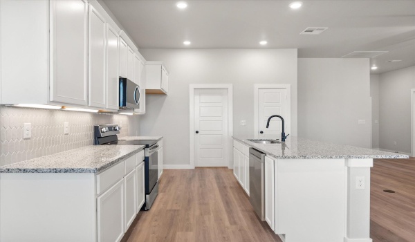 7029 8th Street, Lubbock, TX 79416, 3 Bedrooms Bedrooms, ,2 BathroomsBathrooms,Residential,For Sale,7029 8th Street,202553321