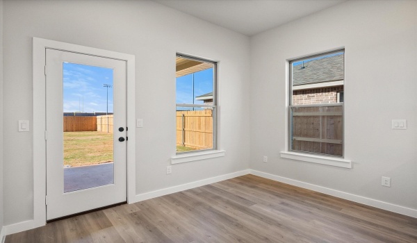 7029 8th Street, Lubbock, TX 79416, 3 Bedrooms Bedrooms, ,2 BathroomsBathrooms,Residential,For Sale,7029 8th Street,202553321