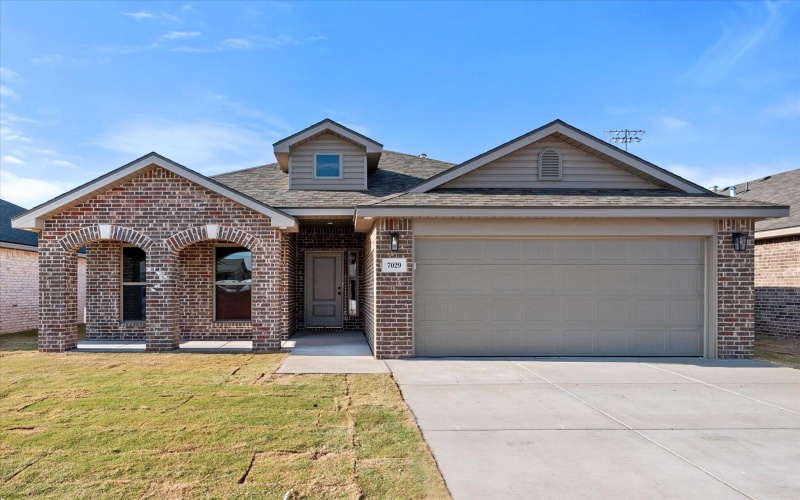 7029 8th Street, Lubbock, TX 79416, 3 Bedrooms Bedrooms, ,2 BathroomsBathrooms,Residential,For Sale,7029 8th Street,202553321
