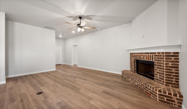 7029 8th Street, Lubbock, TX 79416, 3 Bedrooms Bedrooms, ,2 BathroomsBathrooms,Residential,For Sale,7029 8th Street,202553321