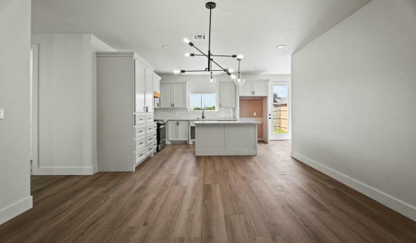 5909 Grinell, Lubbock, TX 79416, 4 Bedrooms Bedrooms, ,3 BathroomsBathrooms,Residential,For Sale,5909 Grinell,202553332