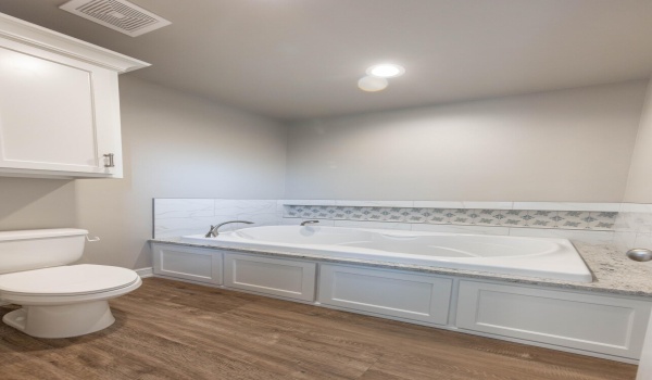 4403 103rd Street, Lubbock, TX 79424, 4 Bedrooms Bedrooms, ,5 BathroomsBathrooms,Residential,For Sale,4403 103rd Street,202553341