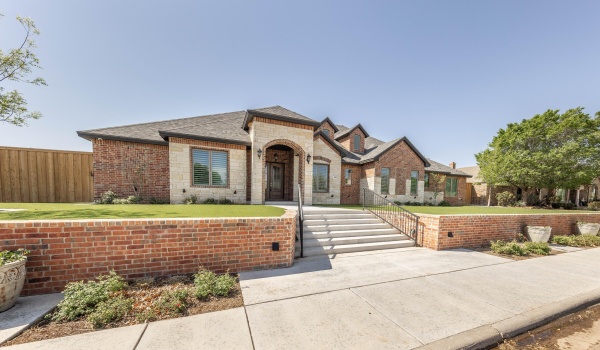 4403 103rd Street, Lubbock, TX 79424, 4 Bedrooms Bedrooms, ,5 BathroomsBathrooms,Residential,For Sale,4403 103rd Street,202553341