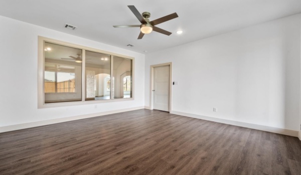 7808 55th Street, Lubbock, TX 79407, 3 Bedrooms Bedrooms, ,2 BathroomsBathrooms,Residential,For Sale,7808 55th Street,202553361