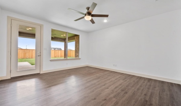 7808 55th Street, Lubbock, TX 79407, 3 Bedrooms Bedrooms, ,2 BathroomsBathrooms,Residential,For Sale,7808 55th Street,202553361