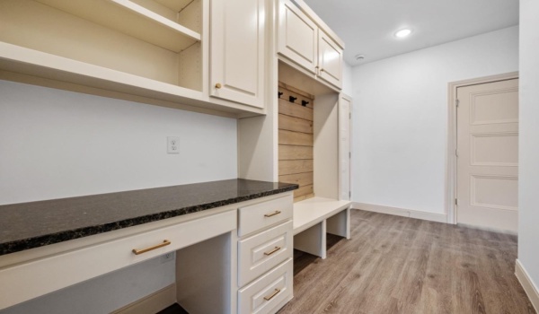 7808 55th Street, Lubbock, TX 79407, 3 Bedrooms Bedrooms, ,2 BathroomsBathrooms,Residential,For Sale,7808 55th Street,202553361