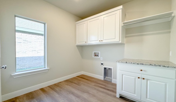 7615 53rd Street, Lubbock, TX 79407, 4 Bedrooms Bedrooms, ,3 BathroomsBathrooms,Residential,For Sale,7615 53rd Street,202553362