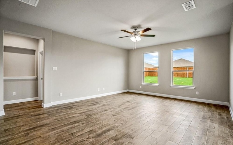 11045 TEMPLE GARDENS Trail, Fort Worth, TX 76052, 5 Bedrooms Bedrooms, ,5 BathroomsBathrooms,Residential,For Sale,11045 TEMPLE GARDENS Trail,20340025