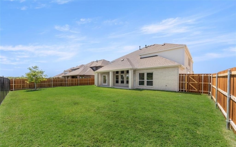 671 Majestic Oak Lane, Waxahachie, TX 75165, 5 Bedrooms Bedrooms, ,3 BathroomsBathrooms,Residential,For Sale,671 Majestic Oak Lane,20341140