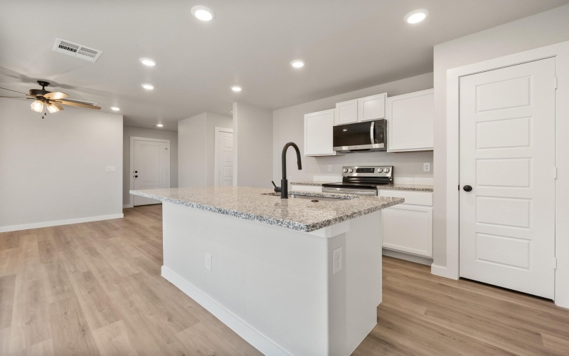 8307 23rd Street, Lubbock, TX 79407, 3 Bedrooms Bedrooms, ,2 BathroomsBathrooms,Residential,For Sale,8307 23rd Street,202553374