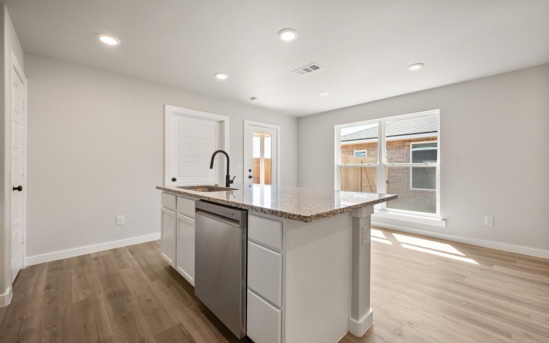 8307 23rd Street, Lubbock, TX 79407, 3 Bedrooms Bedrooms, ,2 BathroomsBathrooms,Residential,For Sale,8307 23rd Street,202553374