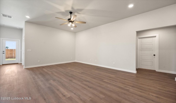 8623 29th Street, Lubbock, TX 79407, 3 Bedrooms Bedrooms, ,2 BathroomsBathrooms,Residential,For Sale,8623 29th Street,202553395
