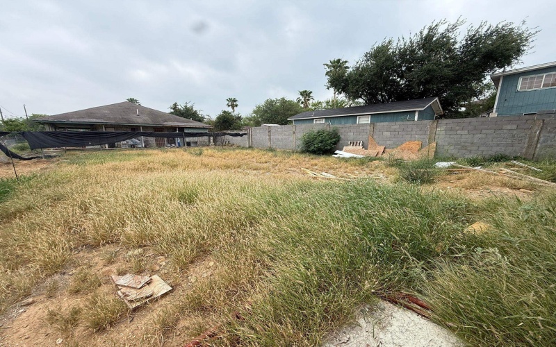 2905 Bayard St, Laredo, TX 78046, 4 Bedrooms Bedrooms, ,2 BathroomsBathrooms,Residential,For Sale,2905 Bayard St,20251919