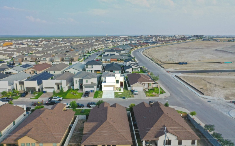 503 Prado Dr, Laredo, TX 78045, 3 Bedrooms Bedrooms, ,2 BathroomsBathrooms,Residential,For Sale,503 Prado Dr,20251977