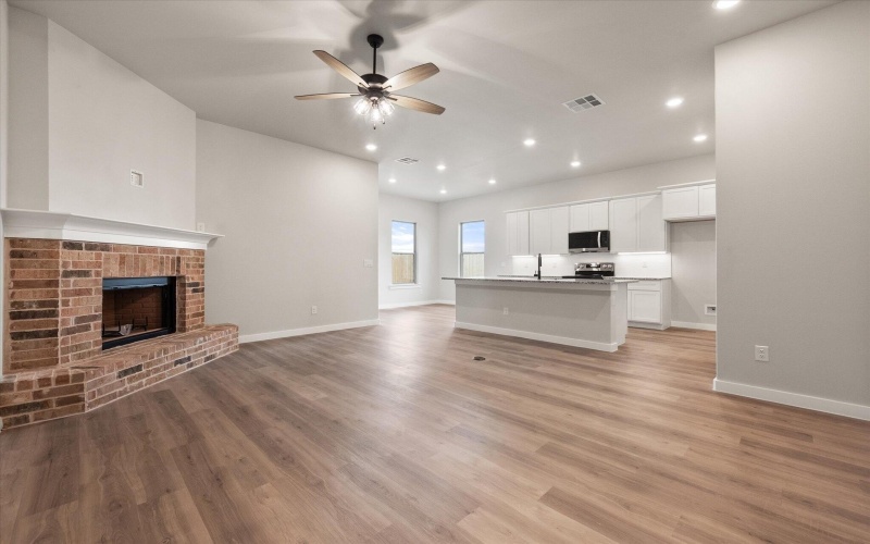 3003 140th Street, Lubbock, TX 79423, 3 Bedrooms Bedrooms, ,2 BathroomsBathrooms,Residential,For Sale,3003 140th Street,202553397