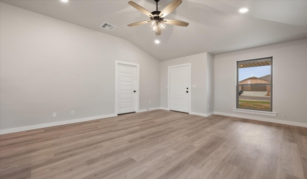 3015 140th Street, Lubbock, TX 79423, 3 Bedrooms Bedrooms, ,2 BathroomsBathrooms,Residential,For Sale,3015 140th Street,202553429