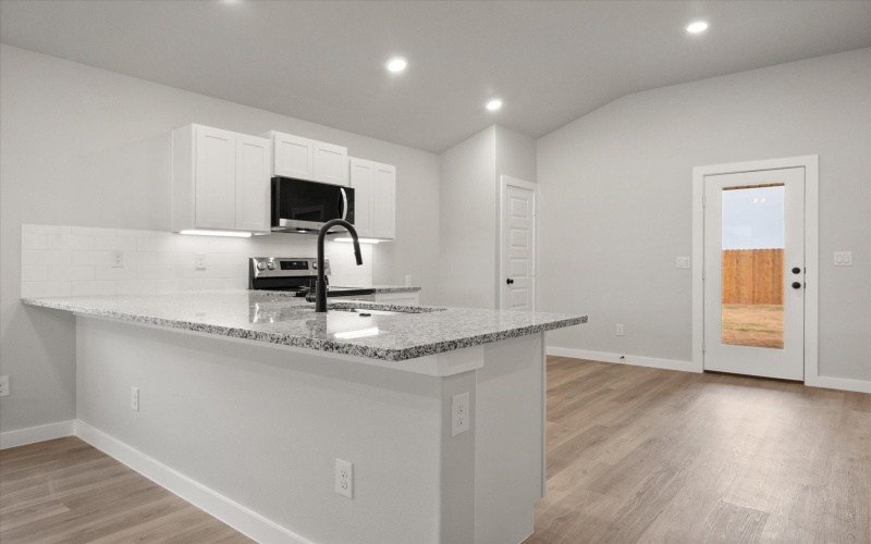 3015 140th Street, Lubbock, TX 79423, 3 Bedrooms Bedrooms, ,2 BathroomsBathrooms,Residential,For Sale,3015 140th Street,202553429