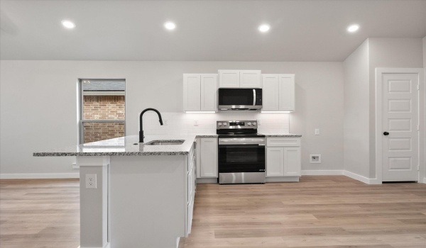 3015 140th Street, Lubbock, TX 79423, 3 Bedrooms Bedrooms, ,2 BathroomsBathrooms,Residential,For Sale,3015 140th Street,202553429