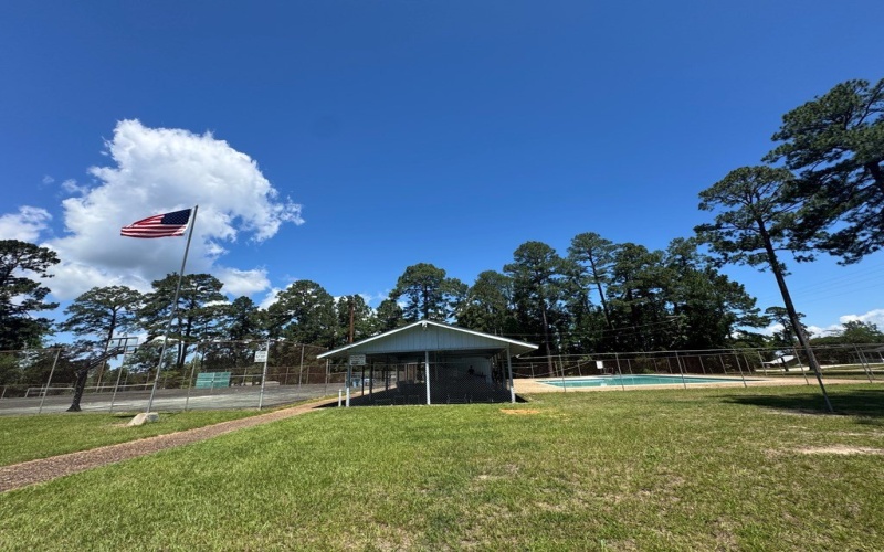 244 Lakewood, Hemphill, TX 77660, 2 Bedrooms Bedrooms, ,2 BathroomsBathrooms,Residential,For Sale,244 Lakewood,5104620