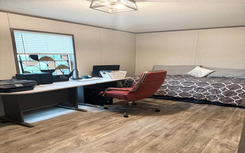 1322 North Market Street, Grapeland, TX 75844, 3 Habitaciones Habitaciones , ,2 BañosBaños,Residential,En Venta,1322 North Market Street,22500811