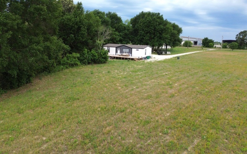 1322 North Market Street, Grapeland, TX 75844, 3 Habitaciones Habitaciones , ,2 BañosBaños,Residential,En Venta,1322 North Market Street,22500811