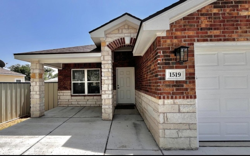 1519 27th Street, Lubbock, TX 79411, 3 Bedrooms Bedrooms, ,2 BathroomsBathrooms,Residential,For Sale,1519 27th Street,202553489