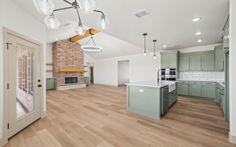 8412 N County Rd 1300, Shallowater, TX 79363, 3 Bedrooms Bedrooms, ,2 BathroomsBathrooms,Residential,For Sale,8412 N County Rd 1300,202553518