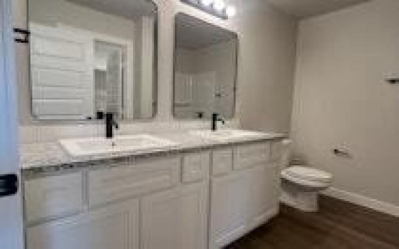 3001 140th Street, Lubbock, TX 79423, 4 Bedrooms Bedrooms, ,2 BathroomsBathrooms,Residential Lease,For Rent,3001 140th Street,202553570