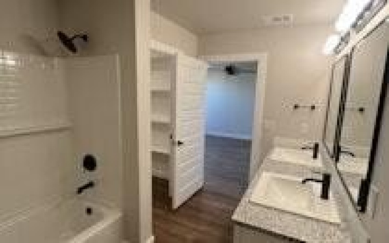 3001 140th Street, Lubbock, TX 79423, 4 Bedrooms Bedrooms, ,2 BathroomsBathrooms,Residential Lease,For Rent,3001 140th Street,202553570