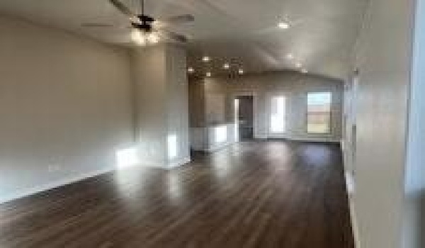 3001 140th Street, Lubbock, TX 79423, 4 Bedrooms Bedrooms, ,2 BathroomsBathrooms,Residential Lease,For Rent,3001 140th Street,202553570