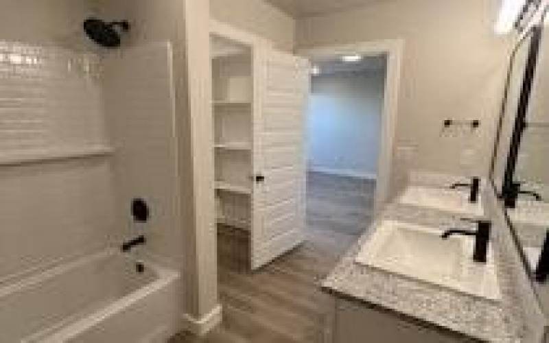 3012 140th Street, Lubbock, TX 79423, 4 Bedrooms Bedrooms, ,2 BathroomsBathrooms,Residential Lease,For Rent,3012 140th Street,202553571