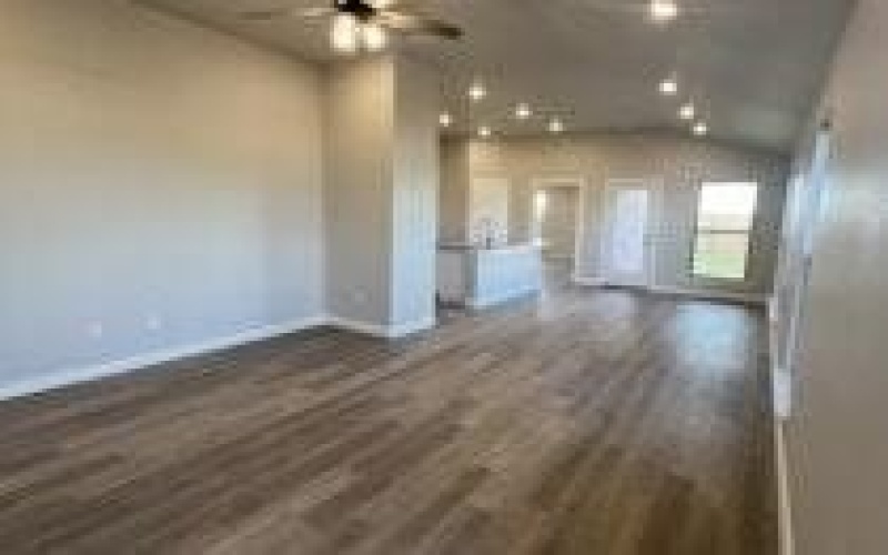 3012 140th Street, Lubbock, TX 79423, 4 Bedrooms Bedrooms, ,2 BathroomsBathrooms,Residential Lease,For Rent,3012 140th Street,202553571