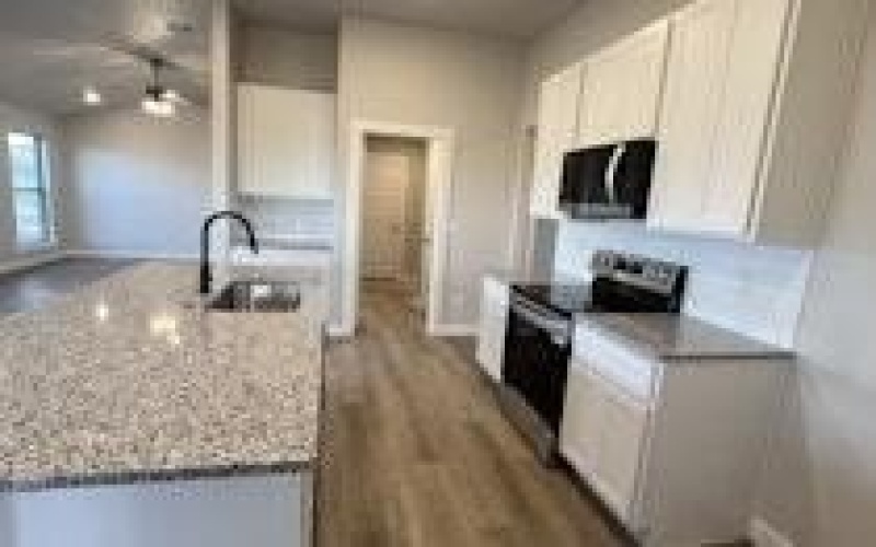 3012 140th Street, Lubbock, TX 79423, 4 Bedrooms Bedrooms, ,2 BathroomsBathrooms,Residential Lease,For Rent,3012 140th Street,202553571