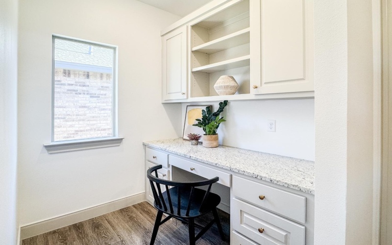 3630 120th Street, Lubbock, TX 79423, 4 Bedrooms Bedrooms, ,2 BathroomsBathrooms,Residential,For Sale,3630 120th Street,202553628