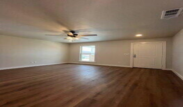 8308 23rd Street, Lubbock, TX 79407, 3 Bedrooms Bedrooms, ,2 BathroomsBathrooms,Residential Lease,For Rent,8308 23rd Street,202553652