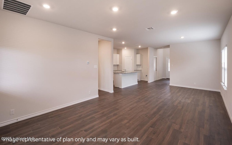 7424 9th Street, Lubbock, TX 79416, 4 Habitaciones Habitaciones , ,2 BañosBaños,Residential,En Venta,7424 9th Street,202553719