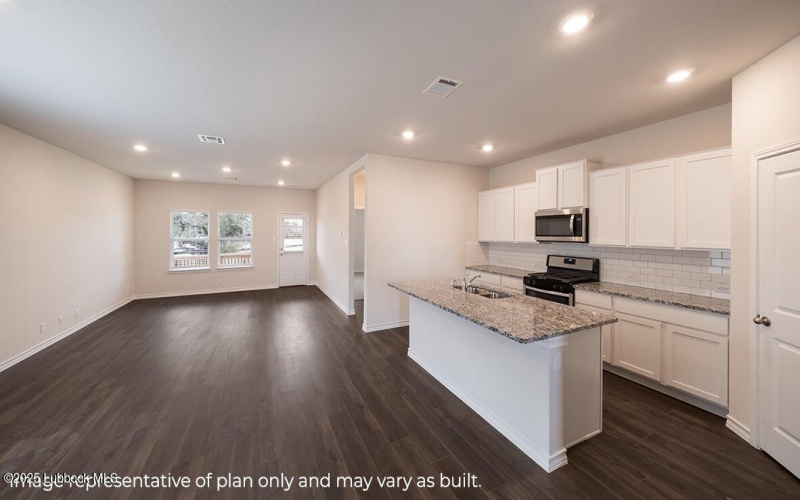 7424 9th Street, Lubbock, TX 79416, 4 Habitaciones Habitaciones , ,2 BañosBaños,Residential,En Venta,7424 9th Street,202553719