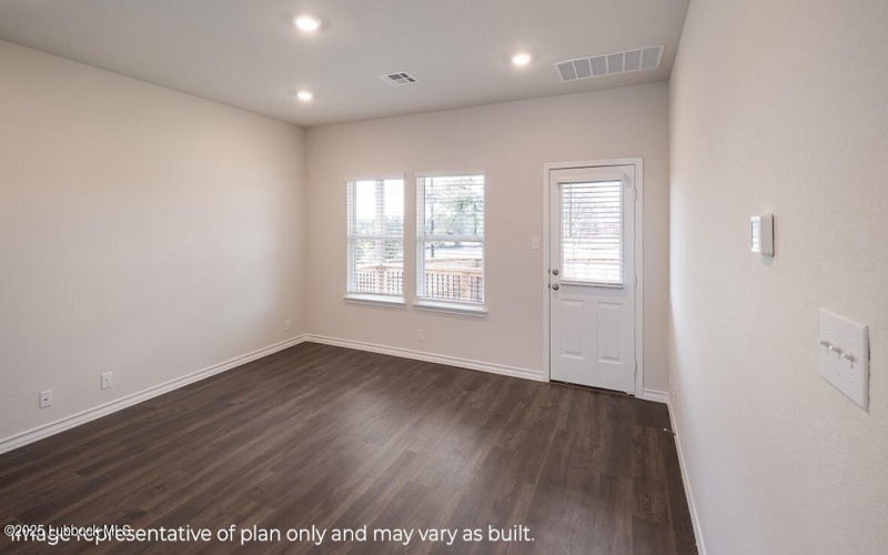 7424 9th Street, Lubbock, TX 79416, 4 Habitaciones Habitaciones , ,2 BañosBaños,Residential,En Venta,7424 9th Street,202553719