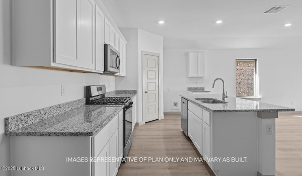 7426 9th Street, Lubbock, TX 79416, 4 Habitaciones Habitaciones , ,2 BañosBaños,Residential,En Venta,7426 9th Street,202553724